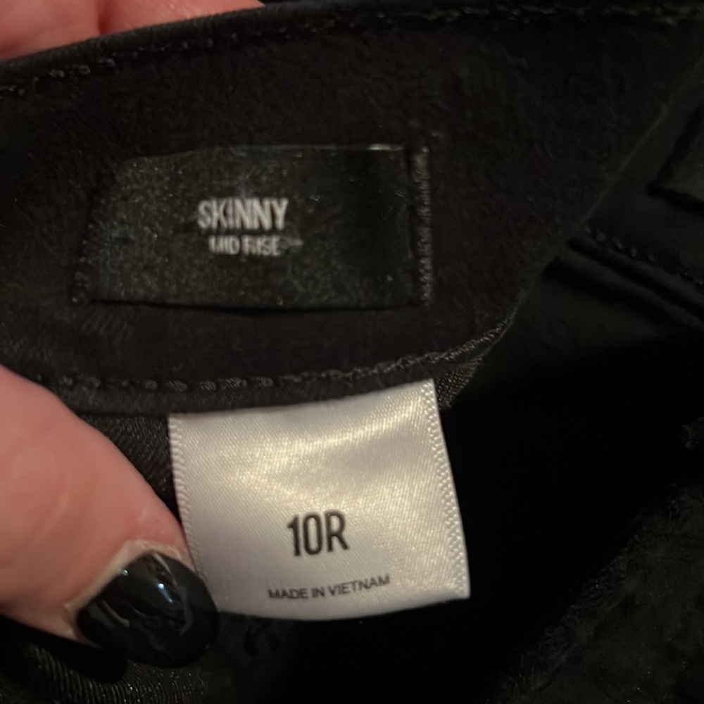 Jeans - Picture 2 of 2